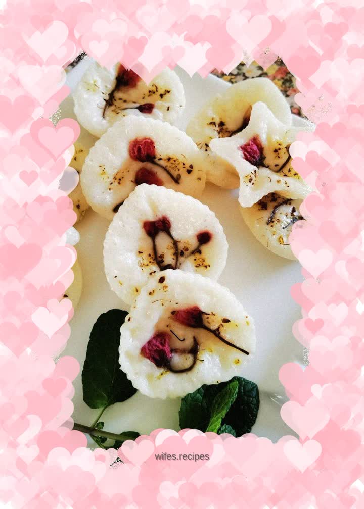 Sakura rice cake