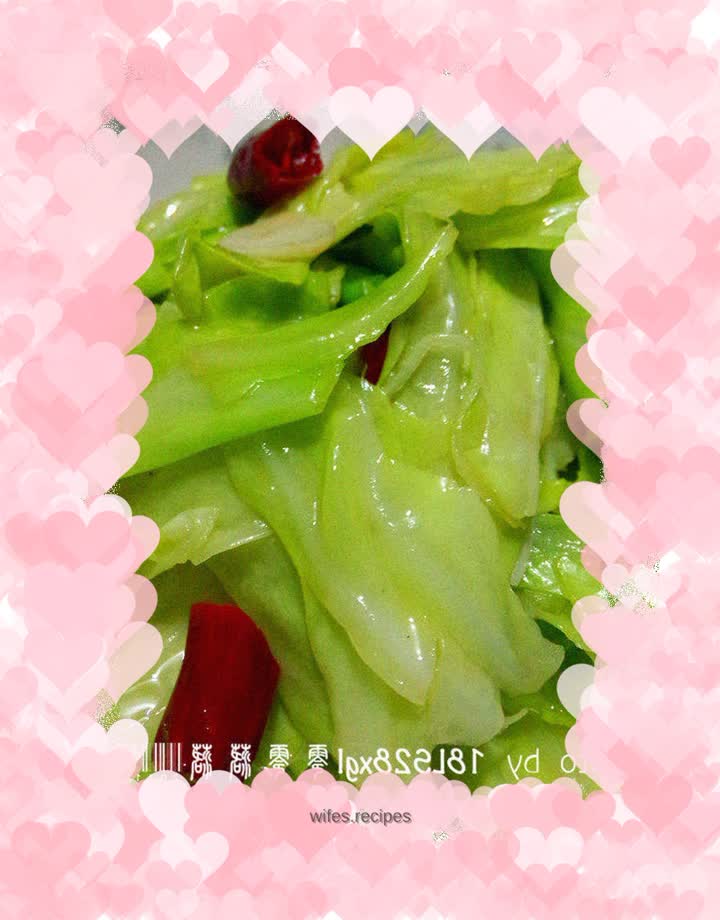 Hand-shredded lotus white—a healthy dish