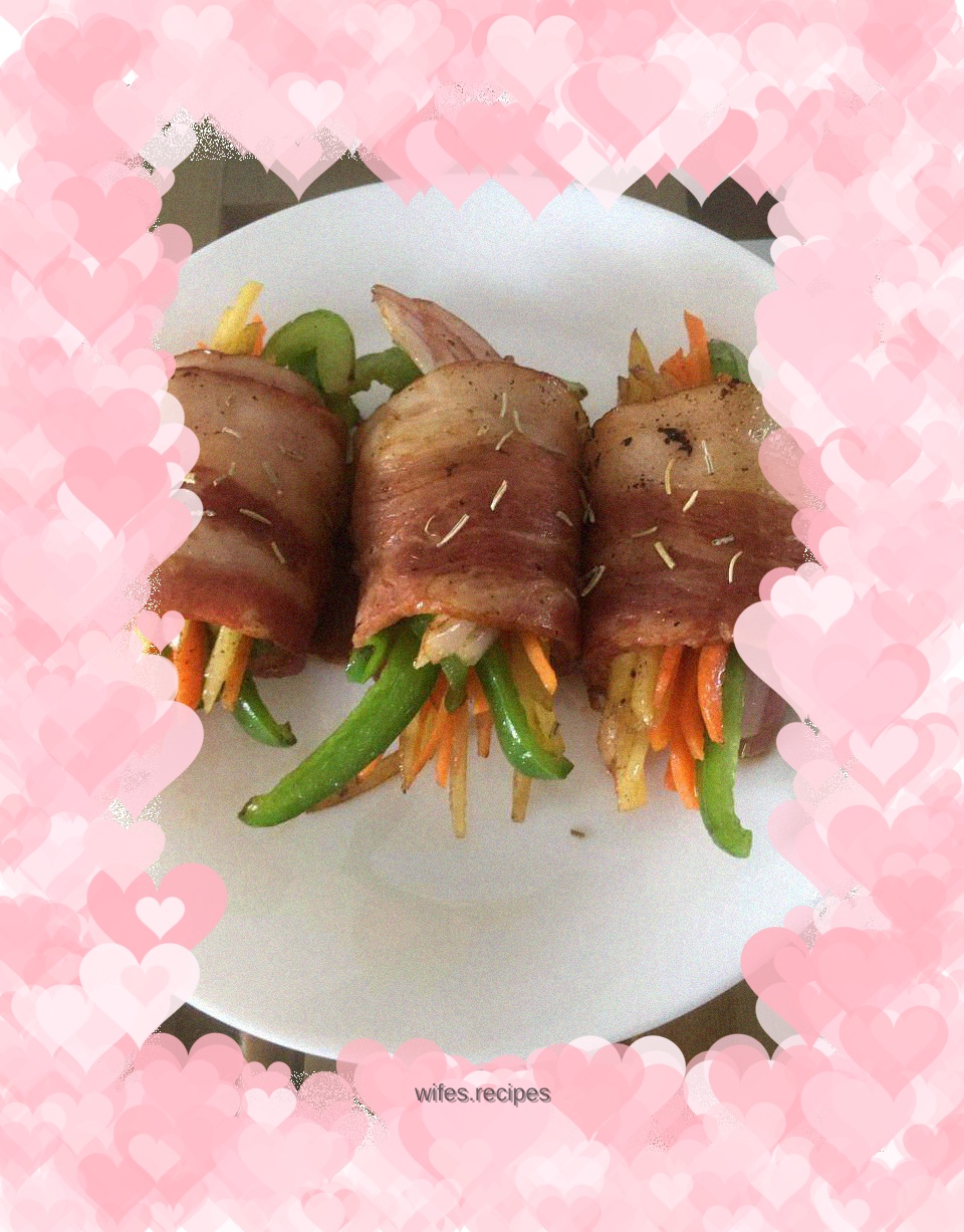 Bacon and vegetable wraps