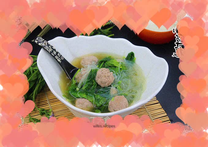 Spinach Vermicelli and Meatball Soup