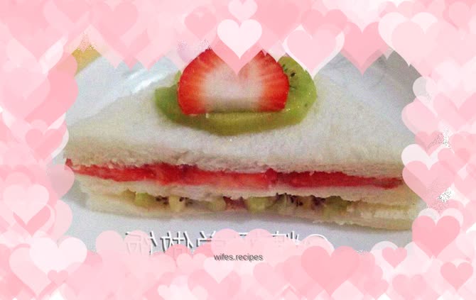 Simple fruit sandwich
