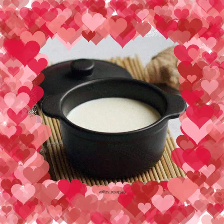 Smooth ginger and milk