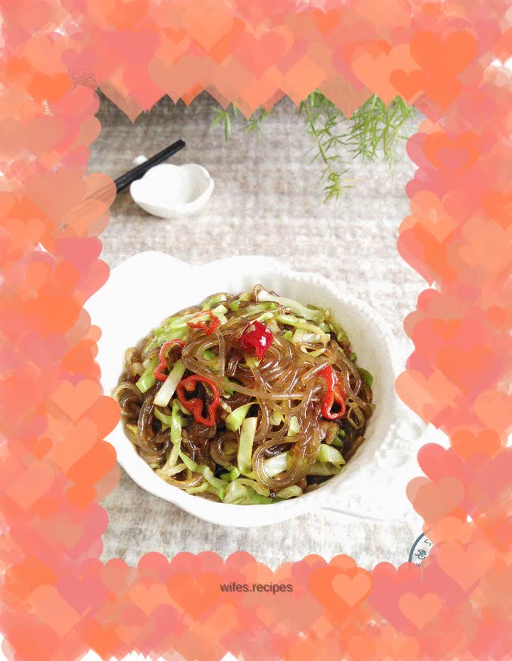 Fried Vermicelli with Cabbage