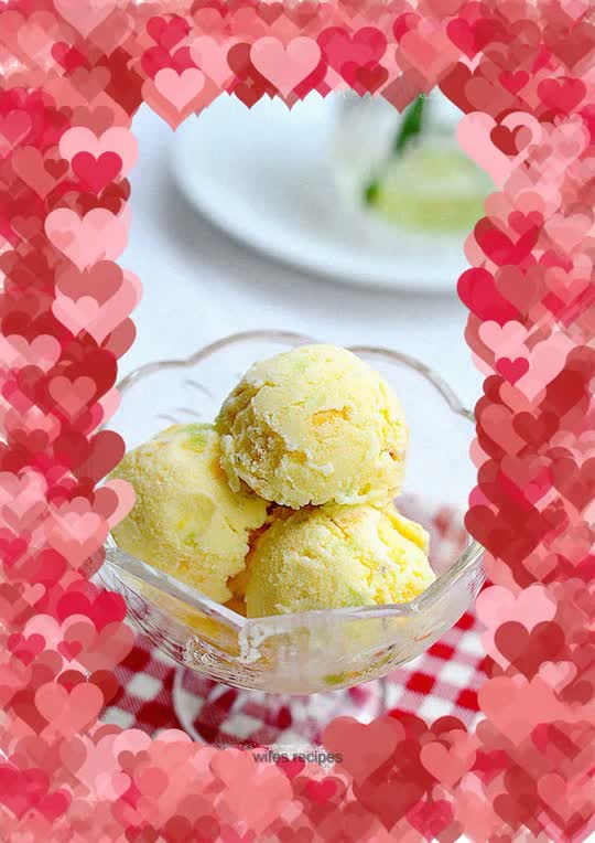 Make low-fat cold drinks without whipping cream - large fruit milk ice cream made by hand and machine