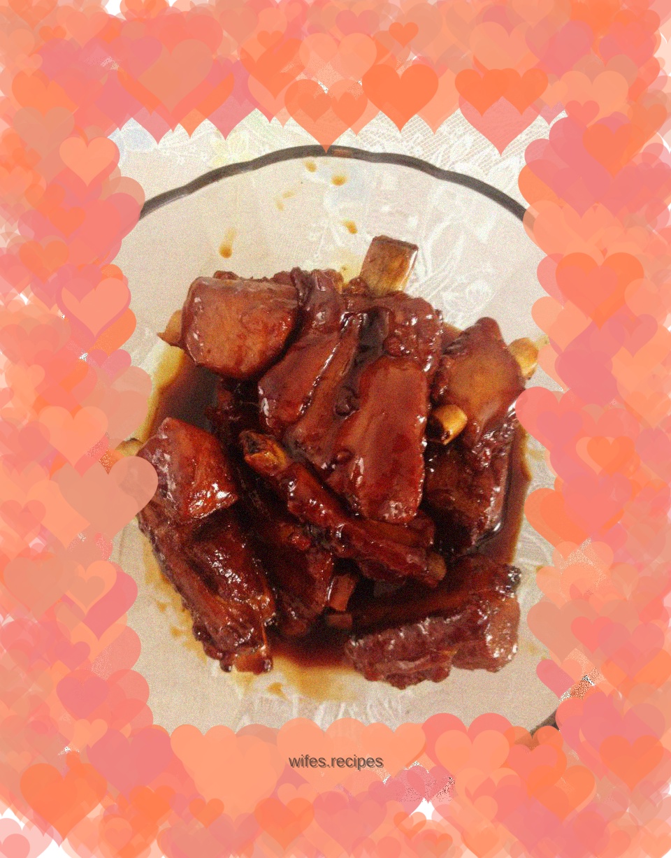 Braised pork ribs