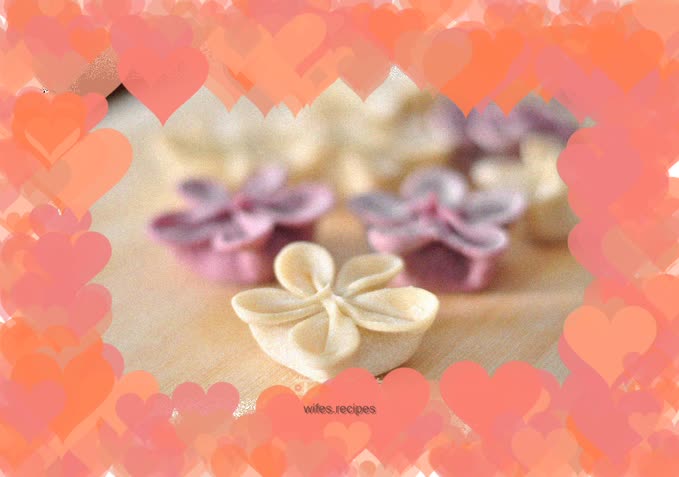Eat, drink and enjoy the fresh plum blossom steamed dumplings