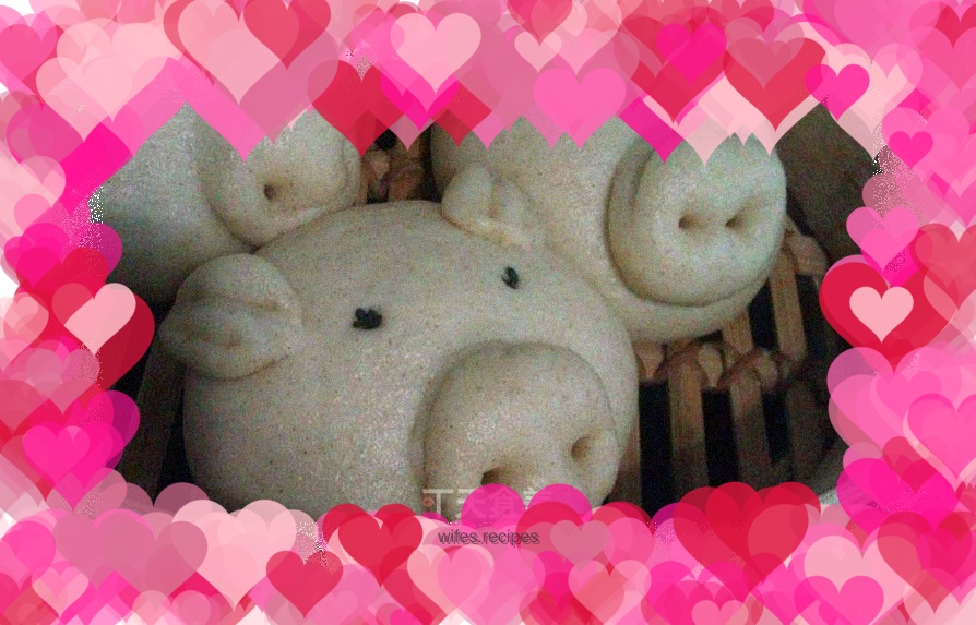 Rye piglet bean paste bun