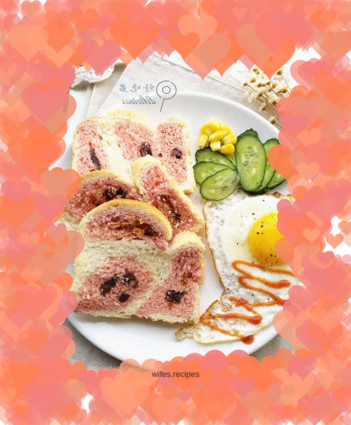 Red yeast two-color toast