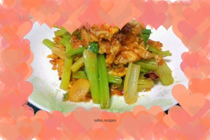 Celery scrambled eggs