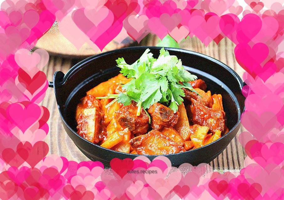Lotus root pork ribs with tomato sauce