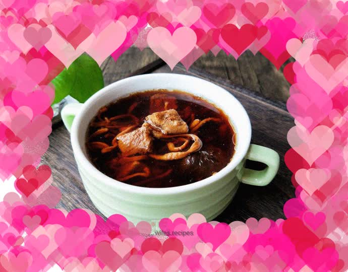 Black Garlic Cordyceps Flower Lean Meat Soup