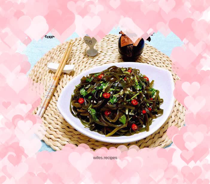 Cold and refreshing kelp