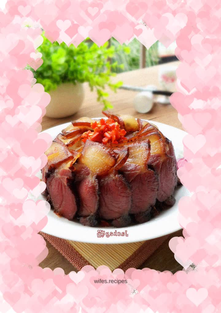 Hunan cuisine--steamed bacon with salted vegetables