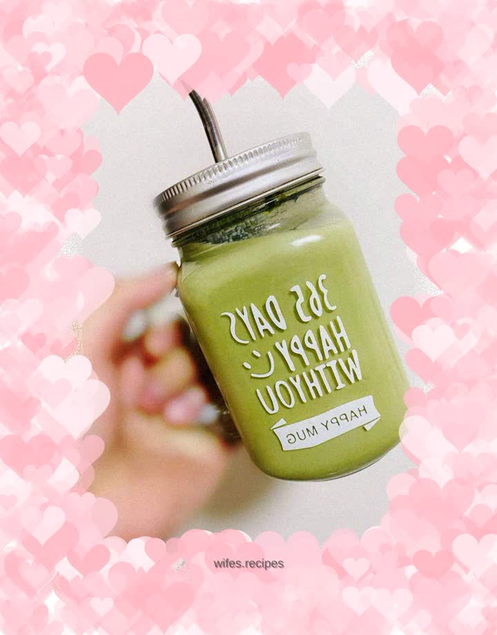 Matcha milk tea