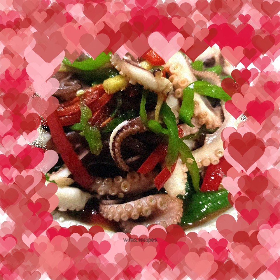 Stir-fried octopus legs with thin-skinned pepper