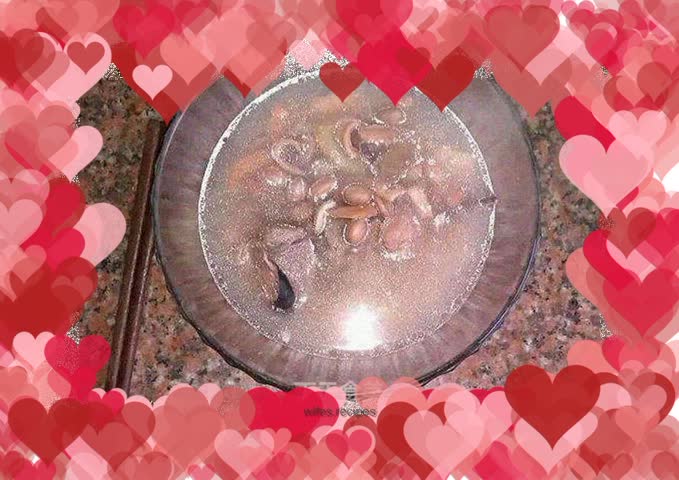 Cuttlefish Ribs and Peanut Soup