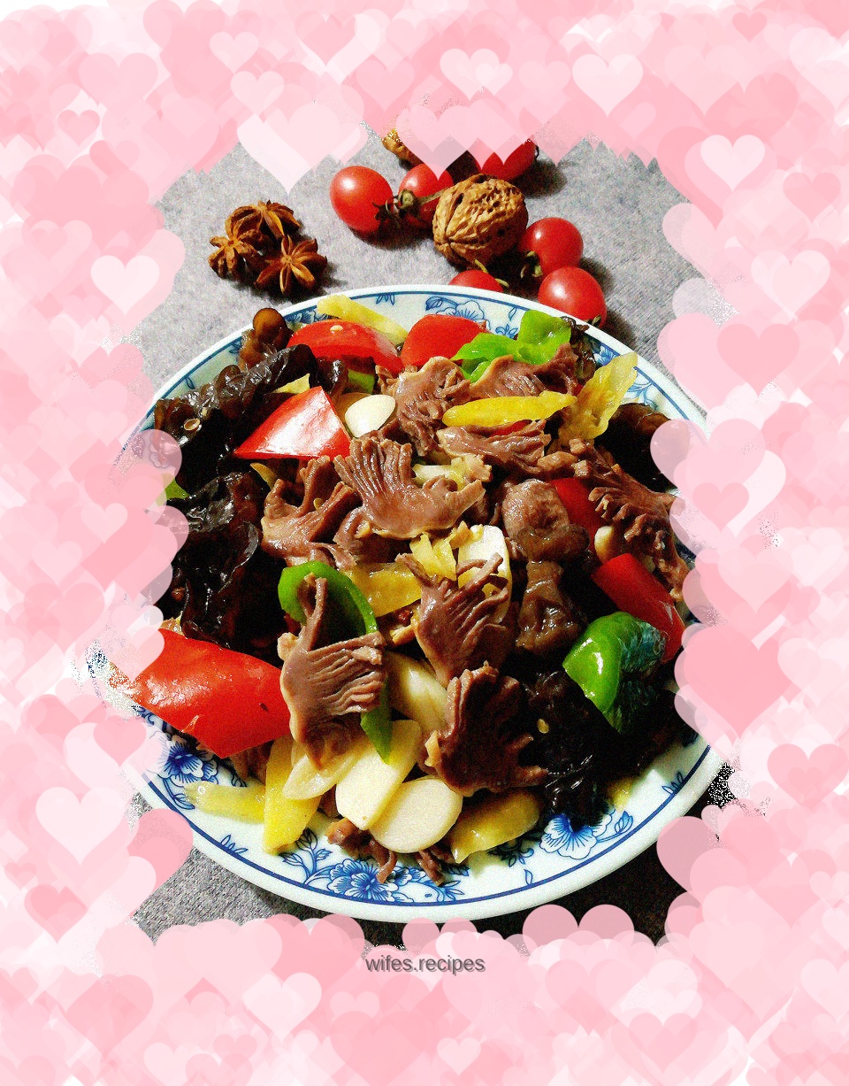 Spicy fried duck gizzards