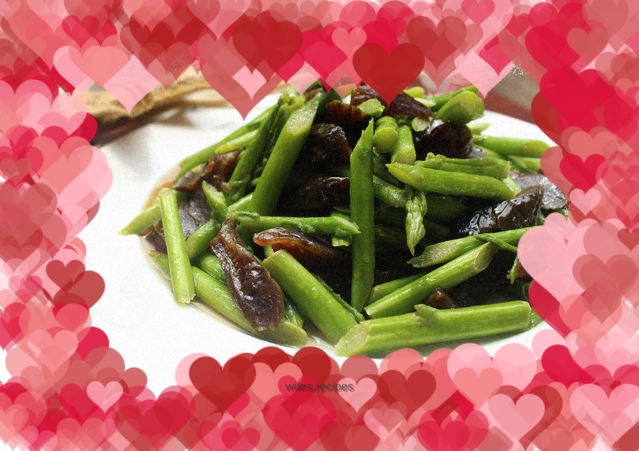 Pickled cucumber and asparagus