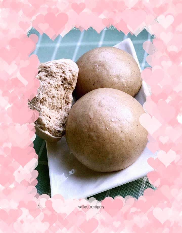 Double black whole wheat steamed buns