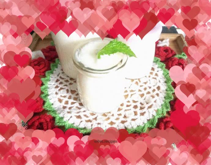 Homemade yogurt (bread machine version)