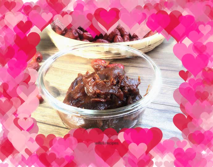 Homemade date paste filling