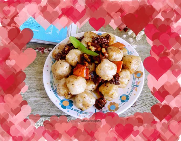 Fried fish balls with walnuts