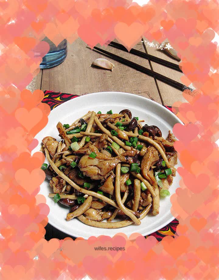 Fried chicken with tea tree mushrooms