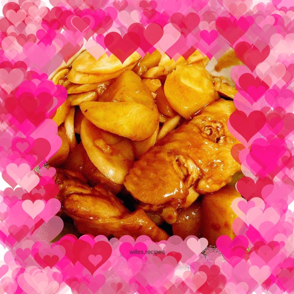 Grilled Chicken Wings with Rice Cake and Potatoes