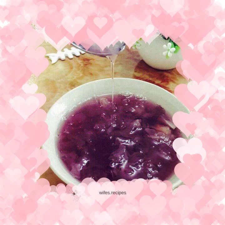 Purple Sweet Potato and Tremella Soup