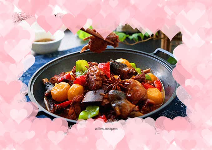 Chicken stewed with potatoes