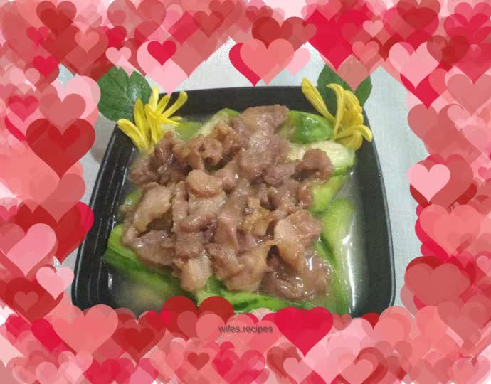 Stir-fried loofah with sliced meat