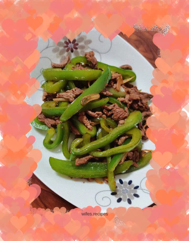 Stir-fried beef with bell pepper