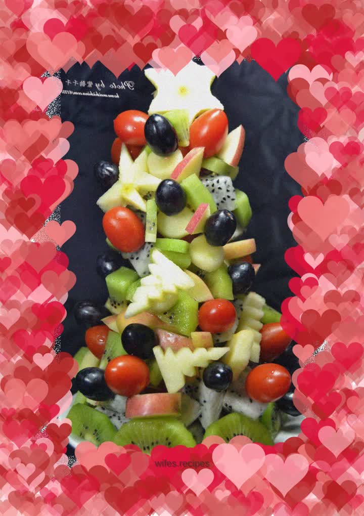 Fruit Christmas tree