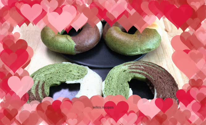 Oil-free three-color bagels, healthy and delicious, crunchy in the mouth. I wish everyone a happy Mid-Autumn Festival and National Day!