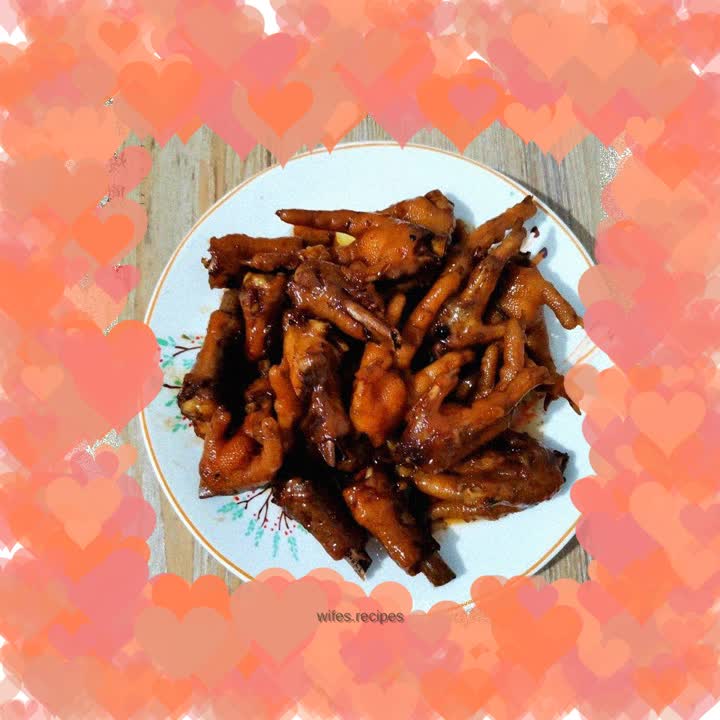 Braised chicken feet
