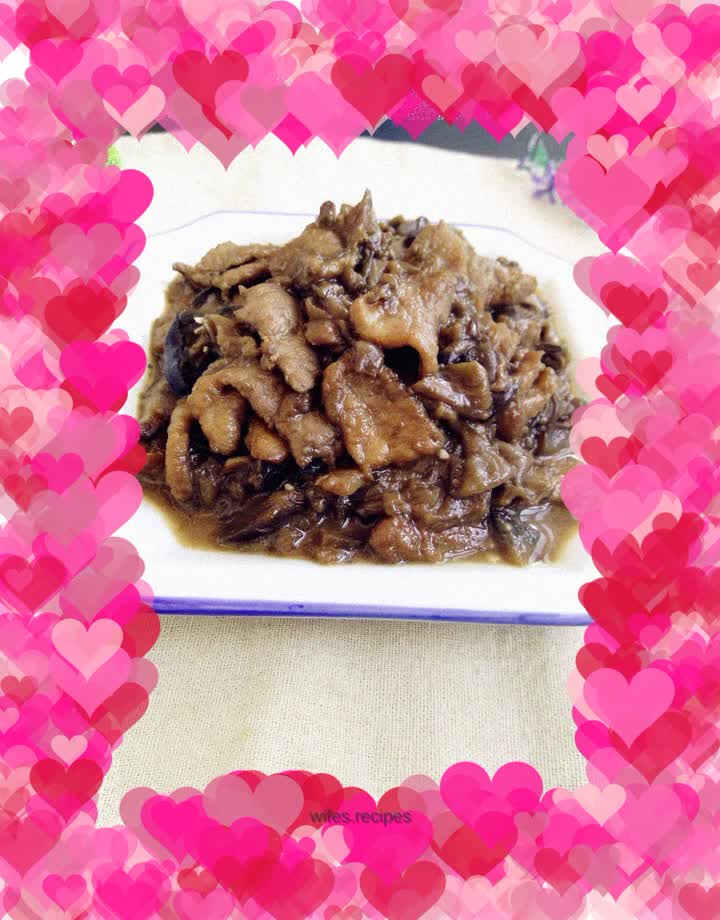 Fried eggplant with sliced meat