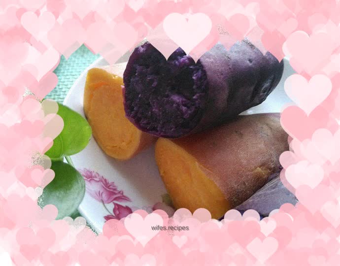 Steamed sweet potatoes and purple potatoes