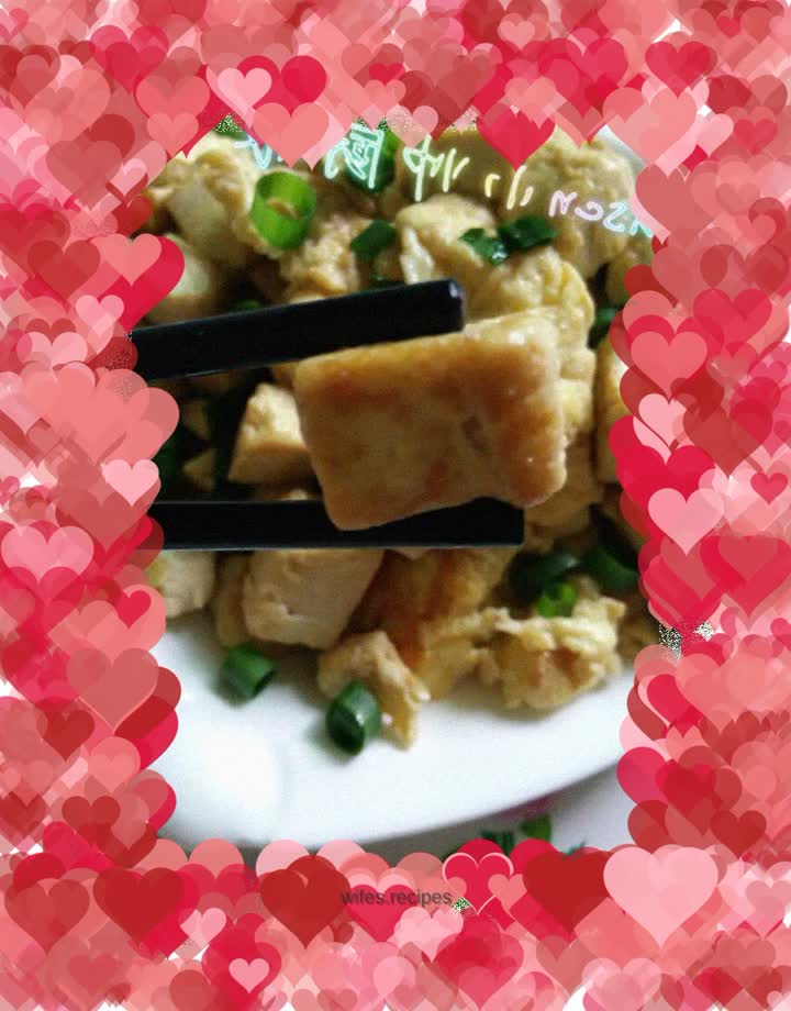 Gold and silver tofu cubes