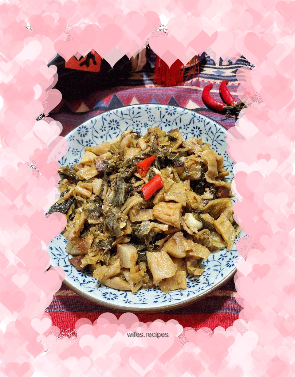 Fat bacon and roasted pickled vegetables with dried vegetables