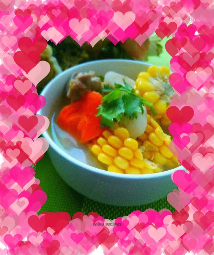 Seasonal vegetable and chicken bone soup