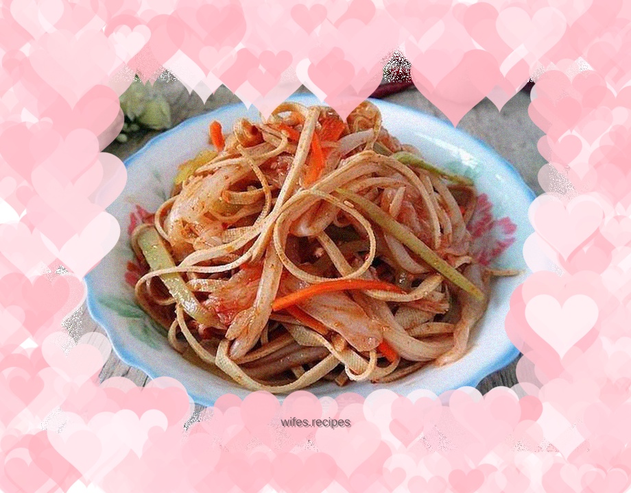 Cabbage mixed with shredded tofu