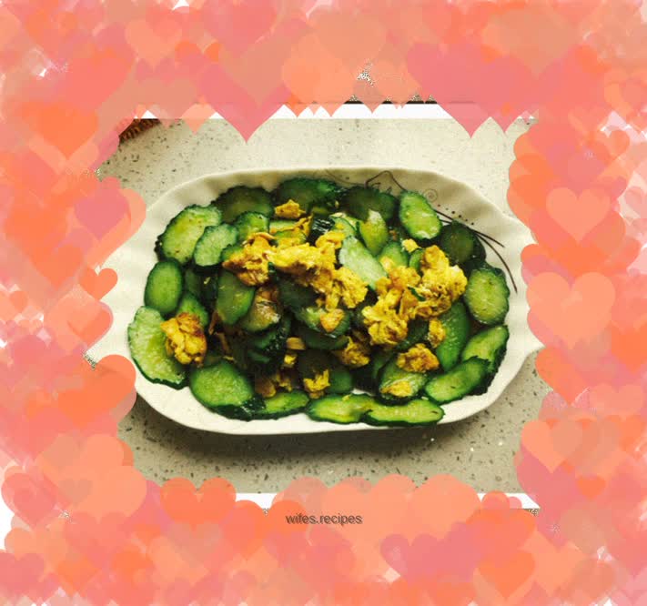 Cucumber scrambled eggs