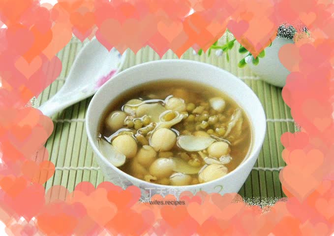 Mung bean, lily and lotus seed soup
