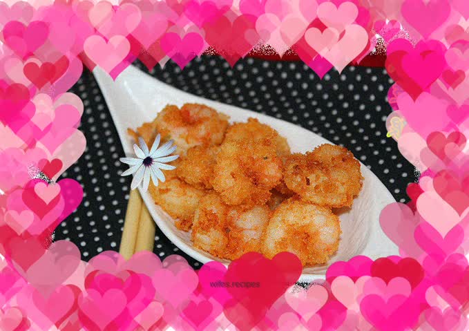 Winter snack fried shrimps