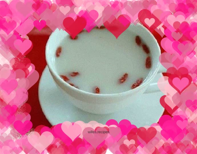 Red dates and wolfberry soy milk