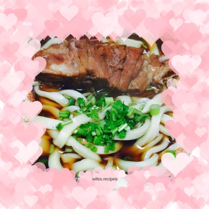 Daily life of making noodles by hand