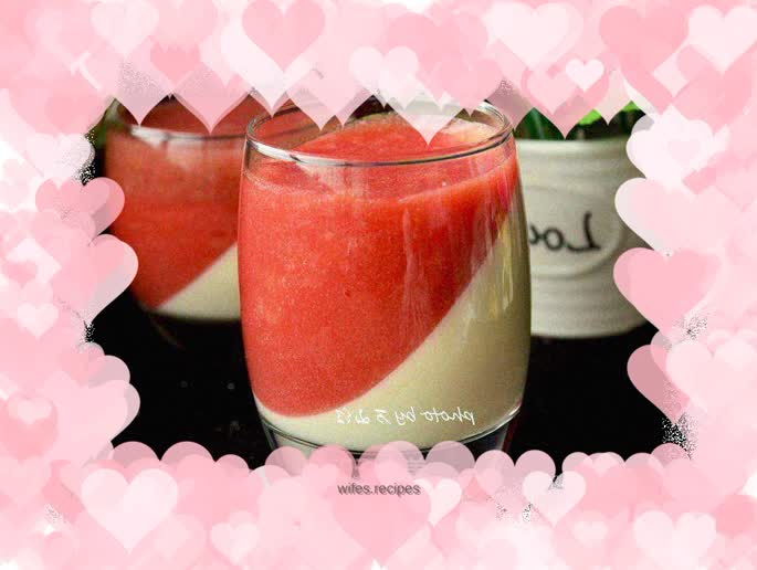 Strawberry and cream two-color pudding