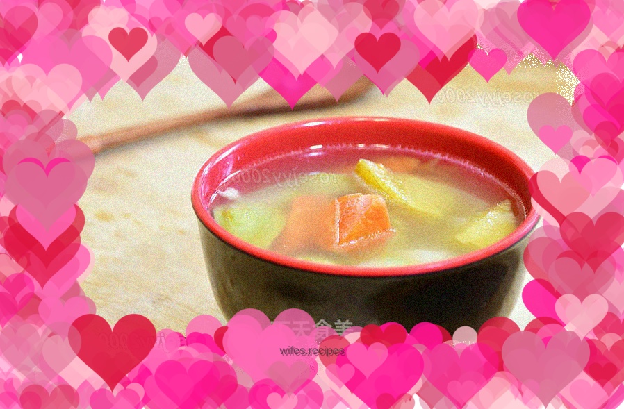 Salty Pork Bone Stewed Apple Soup