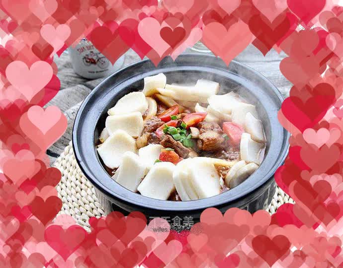 Rice cake and pork ribs pot