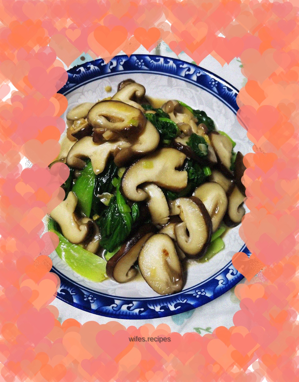 Stir-fried vegetables with mushrooms